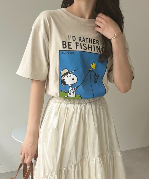 SNOOPY(スヌーピー)の「【PEANUTS/SNOOPY】別注 ピーナッツ スヌーピー 「FISHING」ヴィンテージ風Tシャツ(Tシャツ/カットソー・レディース・アイボリー/ネイビー/ブラック・XL/S/M/L)」の13枚目の写真