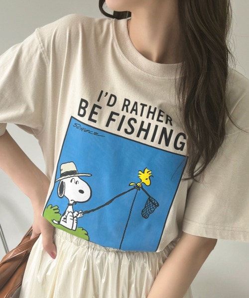 SNOOPY(スヌーピー)の「【PEANUTS/SNOOPY】別注 ピーナッツ スヌーピー 「FISHING」ヴィンテージ風Tシャツ(Tシャツ/カットソー・レディース・アイボリー/ネイビー/ブラック・XL/S/M/L)」の9枚目の写真