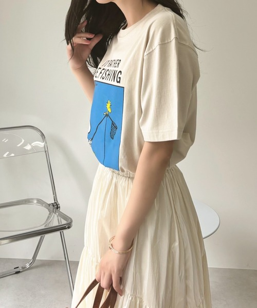 SNOOPY(スヌーピー)の「【PEANUTS/SNOOPY】別注 ピーナッツ スヌーピー 「FISHING」ヴィンテージ風Tシャツ(Tシャツ/カットソー・レディース・アイボリー/ネイビー/ブラック・XL/S/M/L)」の15枚目の写真