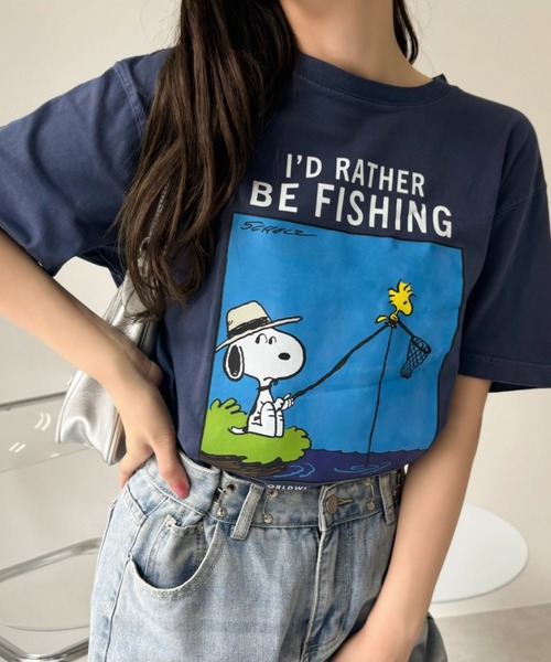 SNOOPY(スヌーピー)の「【PEANUTS/SNOOPY】別注 ピーナッツ スヌーピー 「FISHING」ヴィンテージ風Tシャツ(Tシャツ/カットソー・レディース・アイボリー/ネイビー/ブラック・XL/S/M/L)」の17枚目の写真