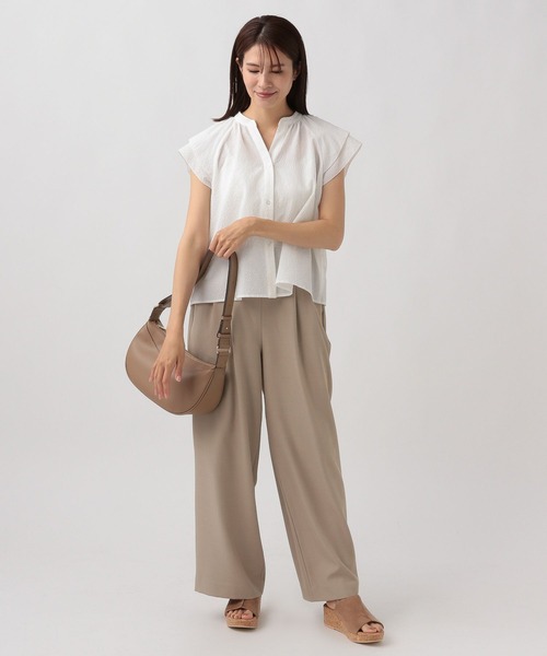 Elura（エルーラ）の「カラミスキッパーブラウス/119439（シャツ/ブラウス・レディース・オフホワイト/ライトブルー/ブラック・FREE）」の17枚目の写真