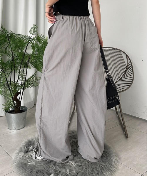 sedacle girl(セダクルガール)の「リボンシャーリングナイロンパンツ(その他パンツ・レディース・ピンク/グレー/ブラック・FREE)」の11枚目の写真