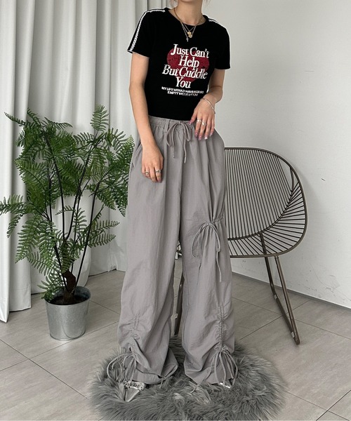 sedacle girl(セダクルガール)の「リボンシャーリングナイロンパンツ(その他パンツ・レディース・ピンク/グレー/ブラック・FREE)」の12枚目の写真