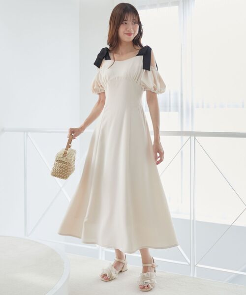 MAJESTIC LEGON（マジェスティックレゴン）の「【WEB限定XSサイズあり】2wayバイカラーリボンワンピース（ワンピース・レディース・ブラック系その他/ホワイト系その他/アイボリー/ブラウン系その他2・X-SMALL/MEDIUM/SMALL）」の8枚目の写真