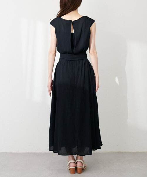 natural couture(ナチュラルクチュール)の「べっ甲Dかん太ベルト涼しげワンピース(ワンピース・レディース・ブラック/サックスブルー/ボルドー/ミント/チェック/ベージュ・FREE)」の13枚目の写真