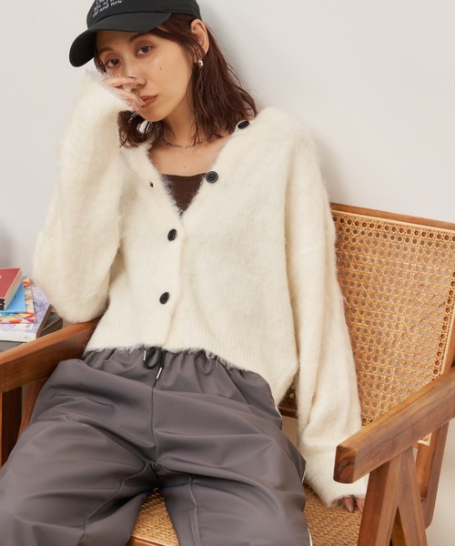 Auntie Rosa Holiday（アンティローザホリデー）の「モヘアタッチシャギークルーカーディガン（カーディガン/ボレロ・レディース・オフホワイト/グレー/ブルー/ピンク・FREE）」の18枚目の写真