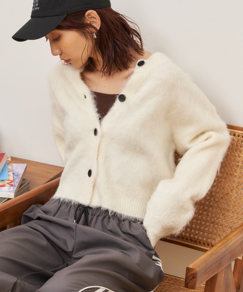 Auntie Rosa Holiday（アンティローザホリデー）の「モヘアタッチシャギークルーカーディガン（カーディガン/ボレロ・レディース・オフホワイト/グレー/ブルー/ピンク・FREE）」の20枚目の写真