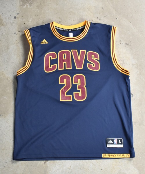 NBA(エヌビーエー)の「【ヴィンテージ古着】NBA cavs レブロン・ジェームズ ゲームシャツ(タンクトップ・メンズ・ネイビー・X-LARGE)」の7枚目の写真