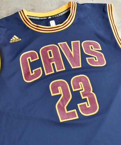 NBA(エヌビーエー)の「【ヴィンテージ古着】NBA cavs レブロン・ジェームズ ゲームシャツ(タンクトップ・メンズ・ネイビー・X-LARGE)」の6枚目の写真