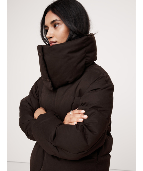 Banana Republic(バナナリパブリック)の「ショート パッファーコート(ダウンジャケット/コート・レディース・その他1/その他・XS/L/S/M)」の2枚目の写真