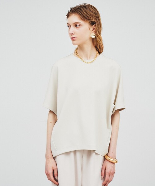 cloenc（クロエンス）の「◆【セットアップ／手洗い可】カットジョーゼットコクーンプルオーバー（Tシャツ/カットソー・レディース・ブラック/ブルー系その他/ナチュラル/ブラウン系・02）」の5枚目の写真