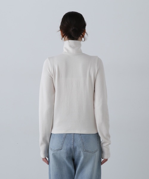 N.（N. Natural Beauty Basic）（エヌエヌナチュラルビューティーベーシック）の「◆ヘンリースナップボタンカットソー（Tシャツ/カットソー・レディース・チャコールグレー/ホワイト・MEDIUM）」の6枚目の写真
