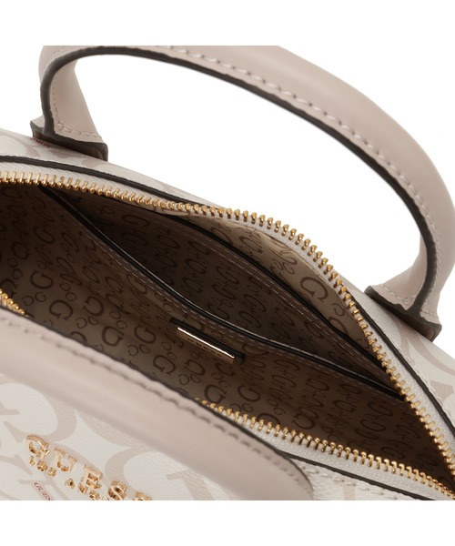 Guess（ゲス）の「BERKTON Barrel ショルダーバッグ レディース（ショルダーバッグ・レディース・ライトピンク/ブラウン系その他・ONE SIZE）」の12枚目の写真