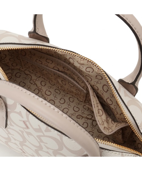 Guess（ゲス）の「BERKTON Barrel ショルダーバッグ レディース（ショルダーバッグ・レディース・ライトピンク/ブラウン系その他・ONE SIZE）」の13枚目の写真