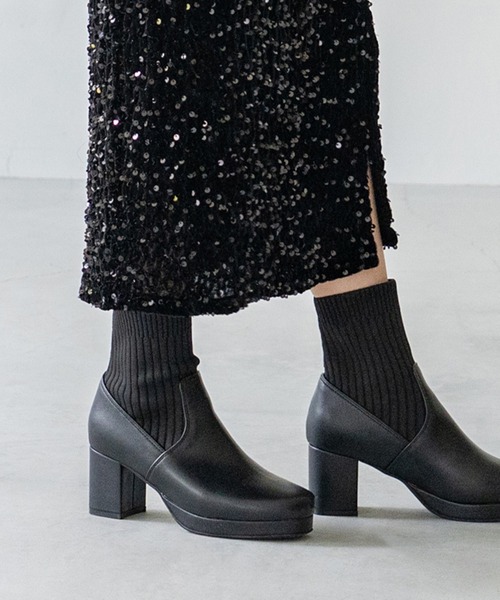 menue(メヌエ)の「プラットフォーム リブニットソックスブーツ(ブーツ・レディース・シルバー/ブラック・S/SS/3L/LL/L/M)」の2枚目の写真