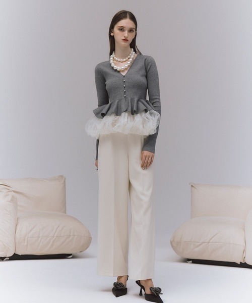 EIMY ISTOIRE(エイミーイストワール)の「バルーンヘムニットカーディガン(カーディガン/ボレロ・レディース・ホワイト/ブラック/グレー・F)」の5枚目の写真