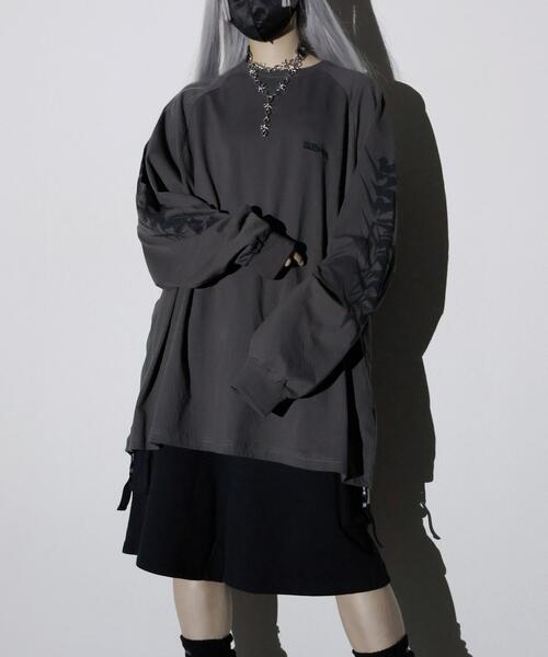 Whinny（ホワイニー）の「Whinny/イナズマダイナマイト（Tシャツ/カットソー・レディース・スミクロ/ホワイト/ブラック・FREE）」の12枚目の写真