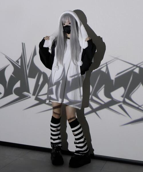 Whinny（ホワイニー）の「Whinny/イナズマダイナマイト（Tシャツ/カットソー・レディース・スミクロ/ホワイト/ブラック・FREE）」の5枚目の写真