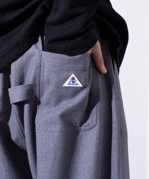 GEVACO（ゲバコ）の「【GEVACO/ゲバコ】TR タック入り イージーワイドパンツ チェック ワンポイントロゴ（スラックス・メンズ・グレー系その他/ブラック/グレー・M/L）」の11枚目の写真