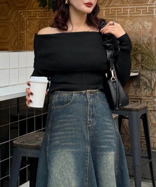 efill(エフィル)の「オフショル リブ ニット トップス(ニット/セーター・レディース・ベージュ/ブラック・FREE)」の22枚目の写真