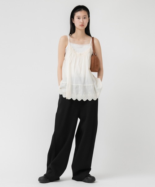 HEILIS(ヘイリス)の「【定番人気!HIT ITEM!】【original】【サイズ展開あり】ワイドカーブスウェットパンツ / セットアップ対応 サイズ展開 M L イージーパンツ 高身長 低身長 韓国 モード ノームコア シティガール 韓国 カーブパンツ ブラック グレー アイボリー 春服 夏服 秋服 冬服 スエット(スウェットパンツ・レディース・ブラック/グレー/アイボリー/ブラウン・M/L)」の7枚目の写真