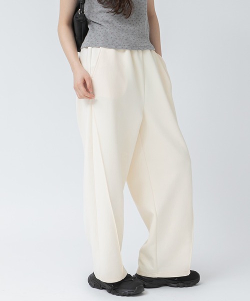 HEILIS(ヘイリス)の「【定番人気!HIT ITEM!】【original】【サイズ展開あり】ワイドカーブスウェットパンツ / セットアップ対応 サイズ展開 M L イージーパンツ 高身長 低身長 韓国 モード ノームコア シティガール 韓国 カーブパンツ ブラック グレー アイボリー 春服 夏服 秋服 冬服 スエット(スウェットパンツ・レディース・ブラック/グレー/アイボリー/ブラウン・M/L)」の12枚目の写真