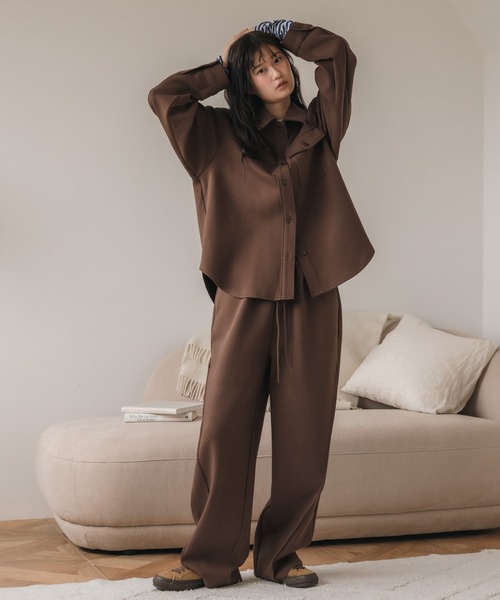 HEILIS(ヘイリス)の「【定番人気!HIT ITEM!】【original】【サイズ展開あり】ワイドカーブスウェットパンツ / セットアップ対応 サイズ展開 M L イージーパンツ 高身長 低身長 韓国 モード ノームコア シティガール 韓国 カーブパンツ ブラック グレー アイボリー 春服 夏服 秋服 冬服 スエット(スウェットパンツ・レディース・ブラック/グレー/アイボリー/ブラウン・M/L)」の15枚目の写真