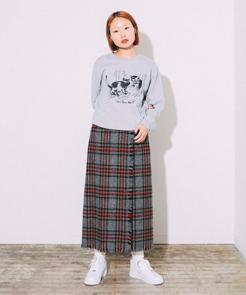 BEAMS T（ビームスティー）の「BEAMS / Are You Me? Crewneck Sweat（スウェット・メンズ・グレー/ネイビー・S/L/XL/M）」の3枚目の写真