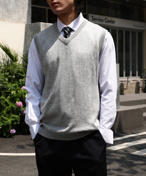 Cloudstyle(クラウドスタイル)の「【Cloudstyle】Vネック ニットベスト(ベスト・メンズ・ダークグレー/ネイビー/ブラック/グレー/ライトグレー・XX-LARGE/XXX-LARGE/X-LARGE/MEDIUM/LARGE)」の3枚目の写真