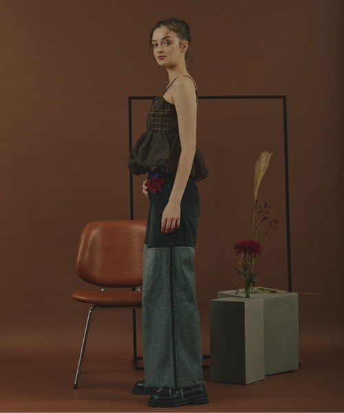 loin nuit(ロワンニュイ)の「plaid pattern balloon tops / プラッドパターンバルーントップス(キャミソール・レディース・ブラウン/カーキ・FREE)」の4枚目の写真