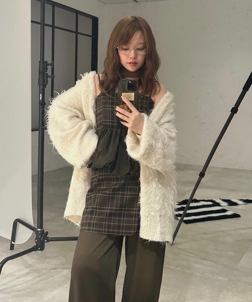 loin nuit(ロワンニュイ)の「plaid pattern balloon tops / プラッドパターンバルーントップス(キャミソール・レディース・ブラウン/カーキ・FREE)」の13枚目の写真