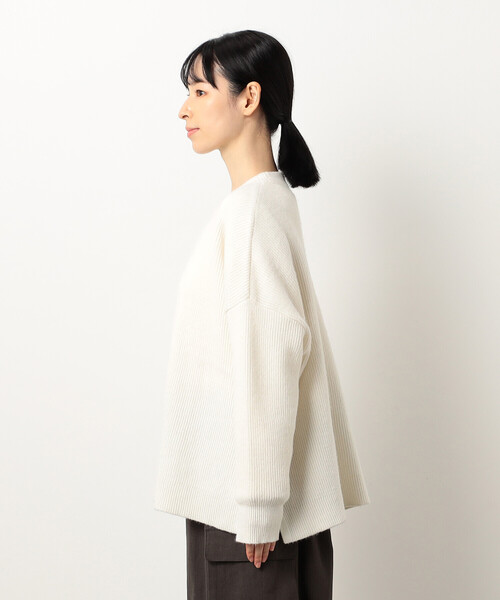 ONIGIRI（オニギリ）の「片畦　ＢＩＧニット　プルオーバー（ニット/セーター・レディース・オフホワイト/サックスブルー/ネイビー・FREE）」の15枚目の写真