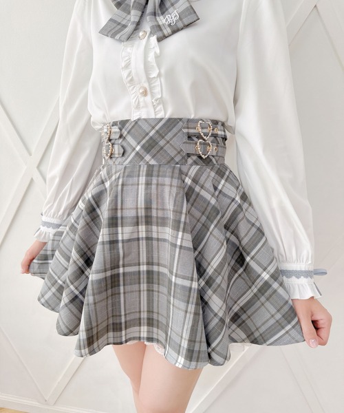 ROJITA(ロジータ)の「【セットアップ対応】ハートWバックルスカショーパン(スカート・レディース・ピンクベージュ/ブラック/ブルー・FREE)」の22枚目の写真