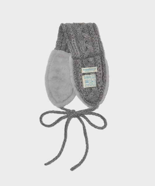 ROCKFISH WEATHERWEAR(ロックフィッシュウェザーウェア)の「CABLE FUR KNIT EARMUFF(イヤーマフ・レディース・グレー/ラベンダー/ネイビー/ベージュ・FREE)」の7枚目の写真