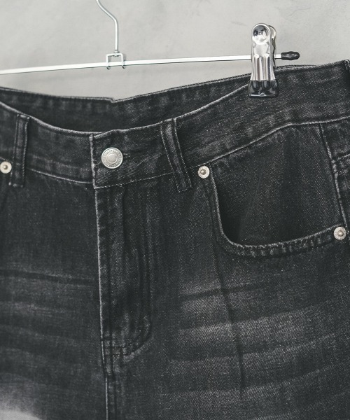 Shoowtime(ショウタイム)の「Wide straight vintage washed denim pants / ワイドストレートヴィンテージウォッシュデニムパンツ(デニムパンツ・メンズ・ブラック系/ブルー系/ブルー/ライトブルー・MEDIUM/LARGE/X-LARGE/XX-LARGE/SMALL)」の13枚目の写真