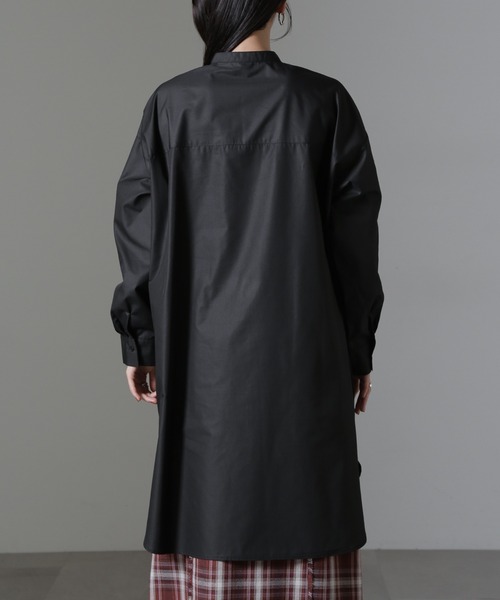 NANO universe（ナノユニバース）の「バンドカラーミディシャツワンピース（ワンピース・レディース・ホワイト/ブラック/ブルー・FREE）」の16枚目の写真