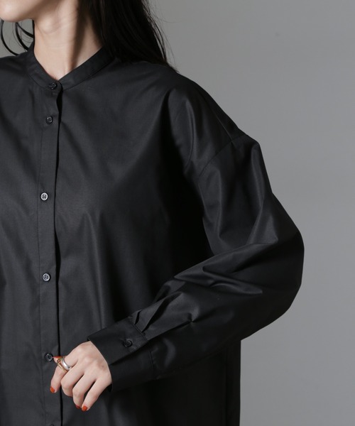 NANO universe（ナノユニバース）の「バンドカラーミディシャツワンピース（ワンピース・レディース・ホワイト/ブラック/ブルー・FREE）」の14枚目の写真