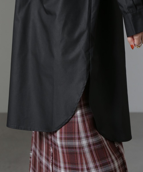 NANO universe（ナノユニバース）の「バンドカラーミディシャツワンピース（ワンピース・レディース・ホワイト/ブラック/ブルー・FREE）」の13枚目の写真