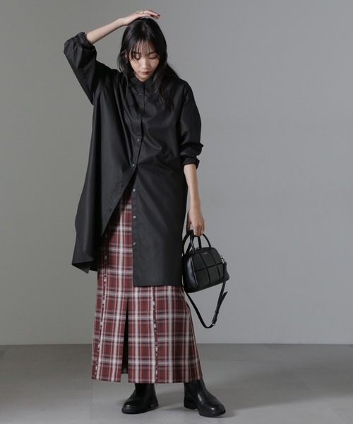 NANO universe（ナノユニバース）の「バンドカラーミディシャツワンピース（ワンピース・レディース・ホワイト/ブラック/ブルー・FREE）」の20枚目の写真