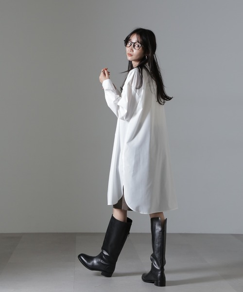 NANO universe（ナノユニバース）の「バンドカラーミディシャツワンピース（ワンピース・レディース・ホワイト/ブラック/ブルー・FREE）」の6枚目の写真