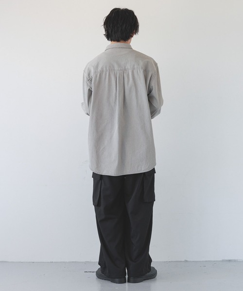 LOWRYS FARM（ローリーズファーム）の「デニムカコウシャツ　 289059（シャツ/ブラウス・メンズ・ブルー/グレー・LARGE/MEDIUM）」の5枚目の写真