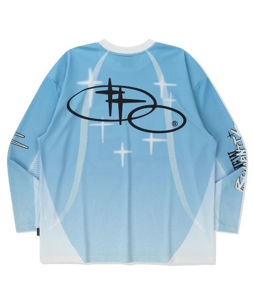 ROMANTIC CROWN(ロマンティッククラウン)の「A'GEM/9 × .kom 『ROMANTIC CROWN/ロマンティック クラウン』NEW ROMANTIC SPORTS JERSEY /ニューロマンティックスポーツジャージ(Tシャツ/カットソー・レディース・ライトブルー/チャコールグレー・L/XL/M)」の7枚目の写真