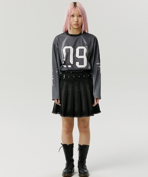 ROMANTIC CROWN(ロマンティッククラウン)の「A'GEM/9 × .kom 『ROMANTIC CROWN/ロマンティック クラウン』NEW ROMANTIC SPORTS JERSEY /ニューロマンティックスポーツジャージ(Tシャツ/カットソー・レディース・ライトブルー/チャコールグレー・L/XL/M)」の14枚目の写真