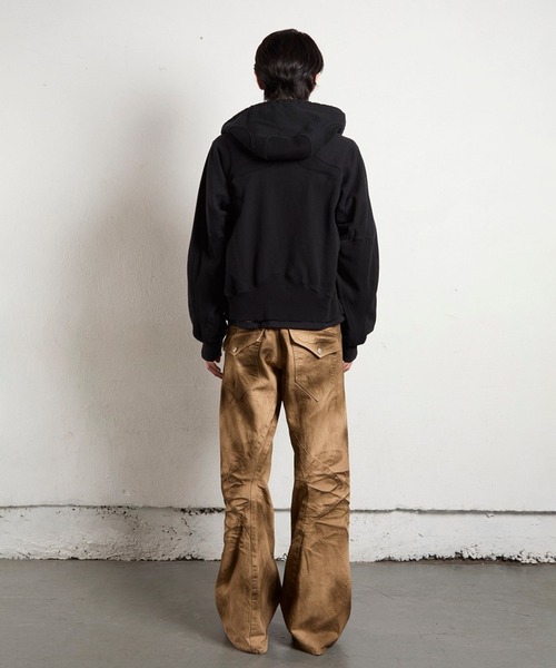 3D TWISTED JEANS 2.0（デニムパンツ）｜NVRFRGT（ネヴァー