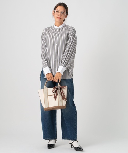 BAYFLOW（ベイフロー）の「バンドカラーストライプシャツ（シャツ/ブラウス・レディース・ピンク/グレー/ライトブルー・FREE）」の4枚目の写真