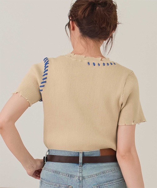 miette(ミエット)の「配色ステッチダメージトップス(ニット/セーター・レディース・ブラック/オフホワイト/ネイビー/ベージュ・FREE)」の16枚目の写真