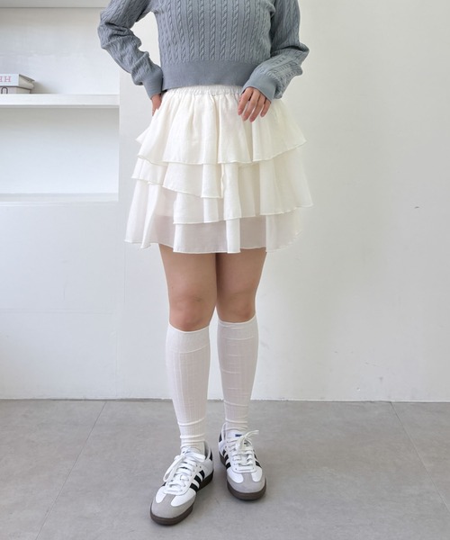 archives（アルシーヴ）の「ラッフルフリルティアードミニスカート（スカート・レディース・オフホワイト/アイボリー/ブラック・MEDIUM）」の12枚目の写真