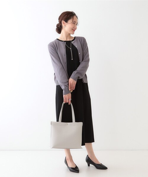 SHOO・LA・RUE（シューラルー）の「【軽量】スクエアトートバッグ（トートバッグ・レディース・ブラック/ライトベージュ/グレー・00）」の7枚目の写真