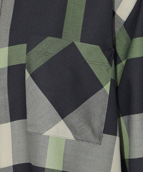 CB CRESTBRIDGE（シービークレストブリッジ）の「クレストブリッジチェックスタンダードシャツ（シャツ/ブラウス・レディース・ライトベージュ/グリーン系その他/ブルー系その他7・M/S）」の18枚目の写真