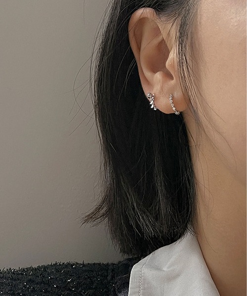 LA VORAGINE(ラ ヴォラジネ)の「アレルギー対応エコジルコンピアス(ピアス(両耳用)・レディース・シルバー/ゴールド・FREE)」の3枚目の写真